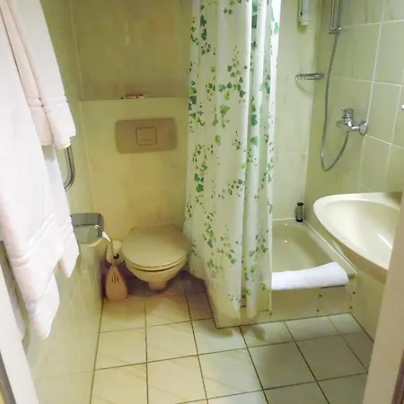 Hotel Am Rosenberg 3*