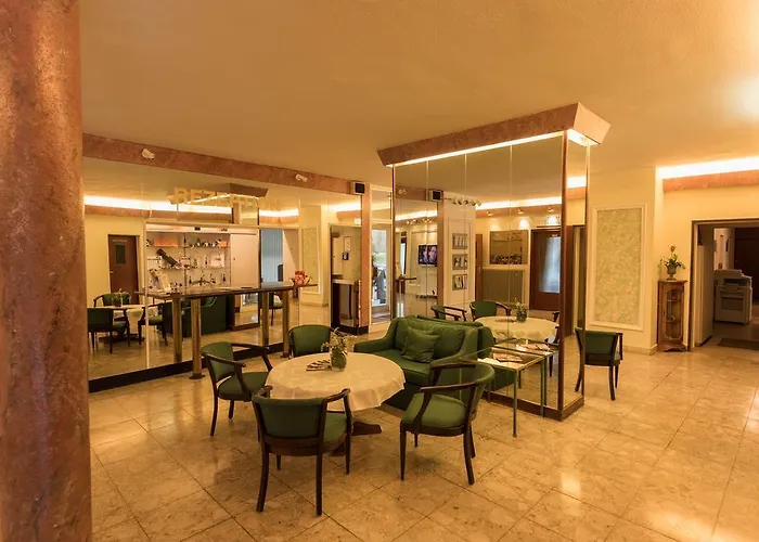 Hotell Am Rosenberg 3*